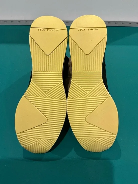 Michael Kors Skyler Bootie /Sock Sneakers Size 9 - Picture 7 of 8